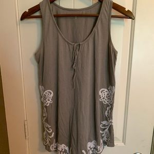 Garnet Hill Embroidered Tank. Size XS.